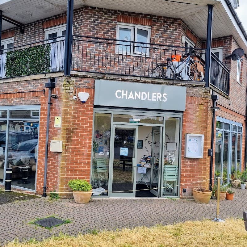 Chandlers café on the corner of Drift Road, Clanfield