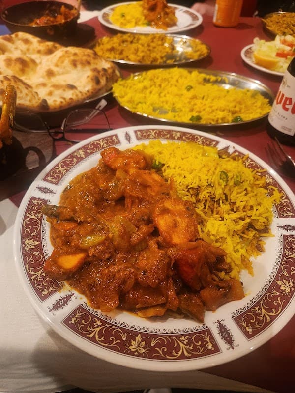 A curry with pilau rice and naan at Milton Tandoori, Milton Parade, Cowplain