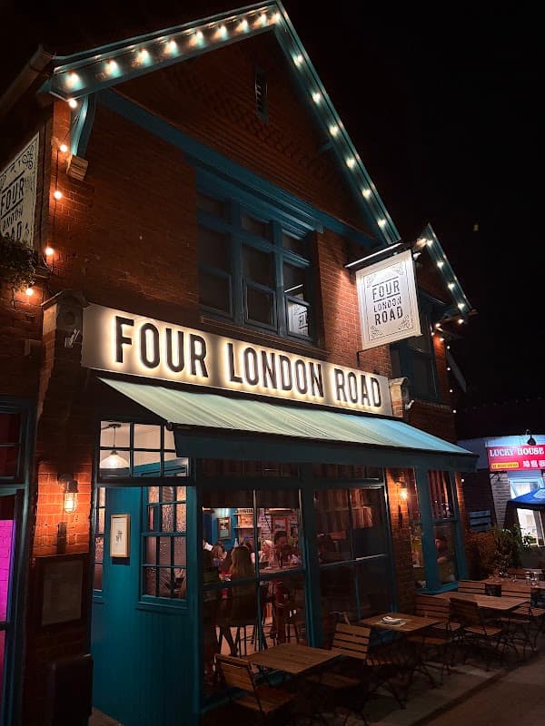 Four London Road, Horndean